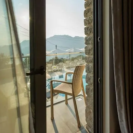Aria Butik Hotel 3*
